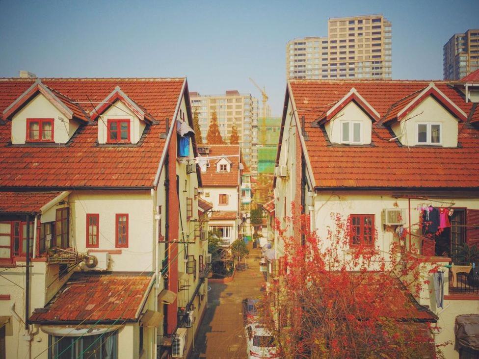 Hills & Gefii Petite Terrace 2 Family Downtown Close To Metro Line 2 Jing'an Temple * Shanghai